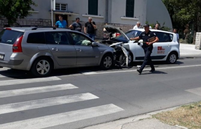 Preminuo pjevač Pero Stefanović