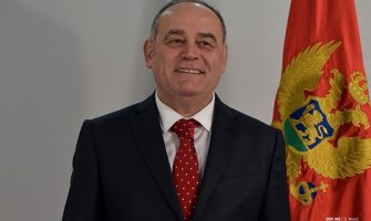 Stočarima isplaćene premije za priplodne nazimice i krmače, licencirane bikove, licencirane pastuve i za utovljenu junad