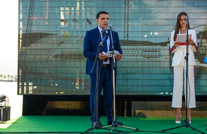 Kusovac: U infrastrukturne projekte u opštini Tivat uloženo pet miliona eura