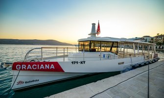 Boka dobila prve ekološke brodove za javni prevoz