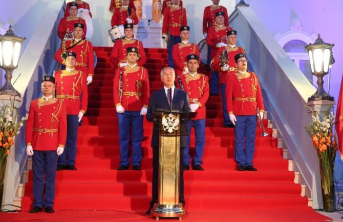 Đukanoviću čestitke uputili Makron, Radev, Johanis