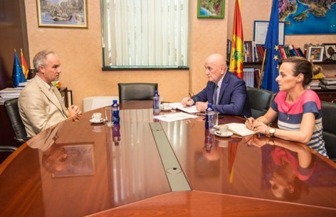 Crna Gora kao prirodno vrlo bogata i lijepa zemlja zaslužuje ubrzani razvoj