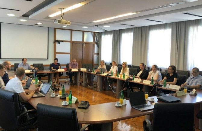 Jake institucije važne za napredak u zaštiti ličnih podataka i slobodan pristup informacijama