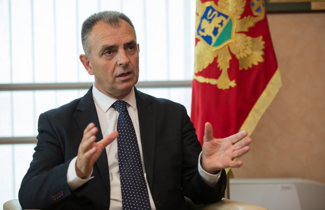 Hrapović: Povećaćemo zarade zdravstvenim radnicima