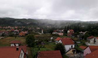 Ispumpavali vodu, čistili odrone...