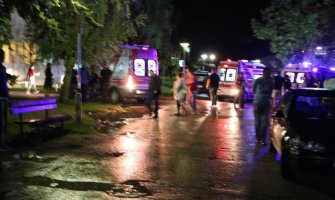 Građani Pljevalja pred bolnicom u velikom broju iskazali spremnost da doniraju krv za povrijeđene