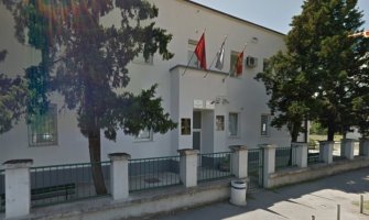 Opština Tuzi obezbjeđuje besplatne udžbenike prvacima