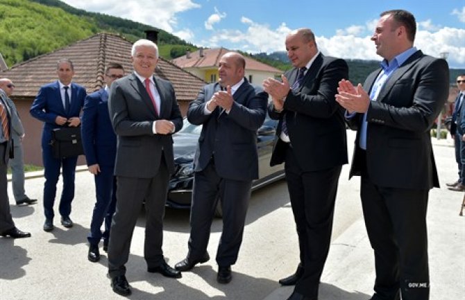 Marković: Nastavljamo sa ulaganjima u Sjever i razvoj infrastrukture