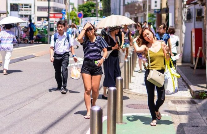 Od toplotnog udara preminulo 7 osoba u Japanu, među njima i beba