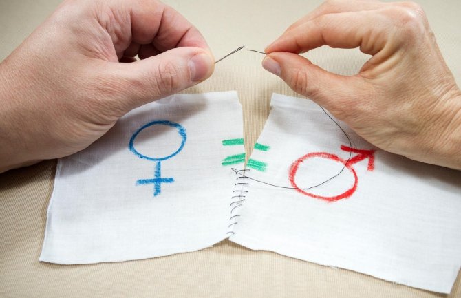  U podjeli imovine žene nisu ravnopravne sa muškarcima: Patrijarhat zgrabio ženu i ne da joj da diše