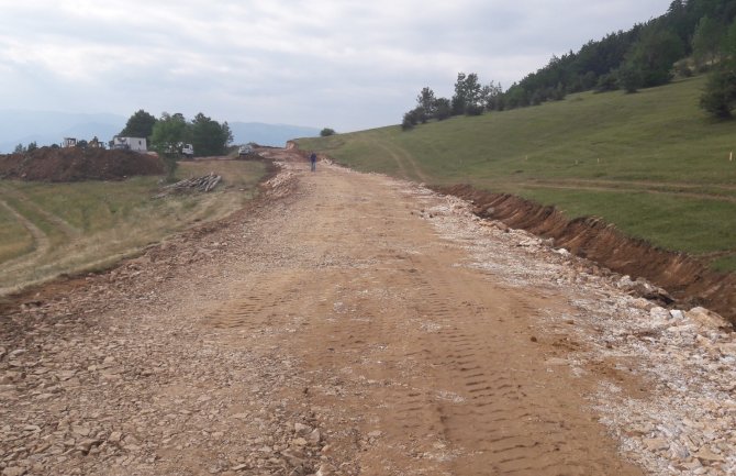 Uprava javnih radova potpisala pet ugovora ove sedmice,  najveći broj na sjeveru