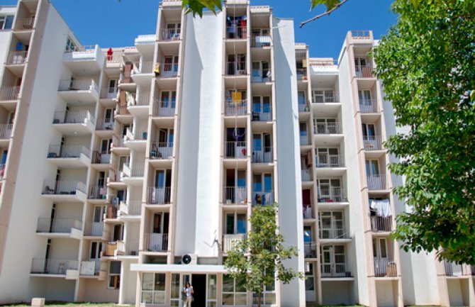 U domovima mjesta za ukupno 2.890 učenika i studenata