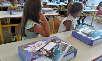 I ove godine besplatni kompleti udžbenika za sve đake prvake u Podgorici