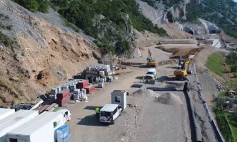 Pregledaju ponude za priključenje auto-puta na struju