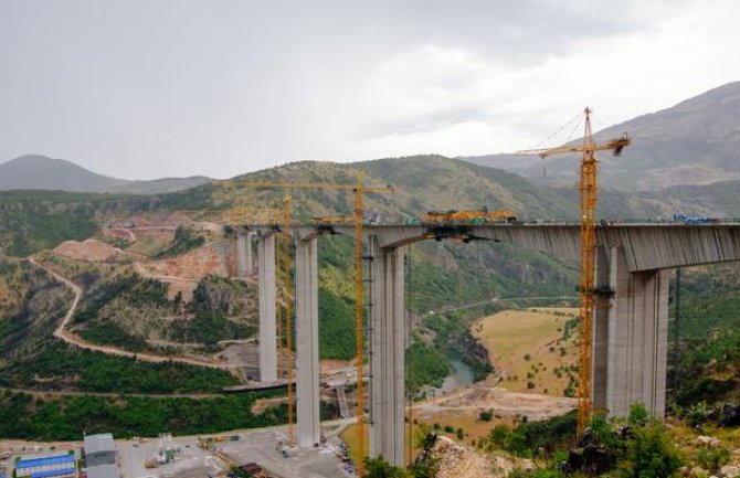 Ponude za struju duž auto-puta neispravne