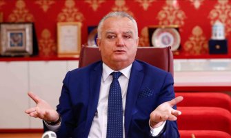 Zenka: Zastava u Tuzima nesporna, niko nije vrijeđao CG