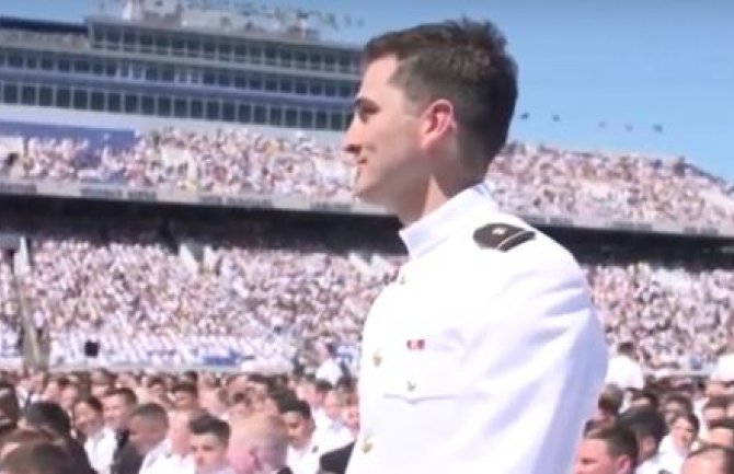 Nikšićanin diplomirao na prestižnoj akademiji u Anapolisu(VIDEO)