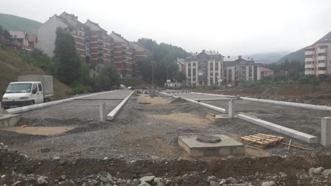 UlicaporedgrobljauMojkovcufoto4