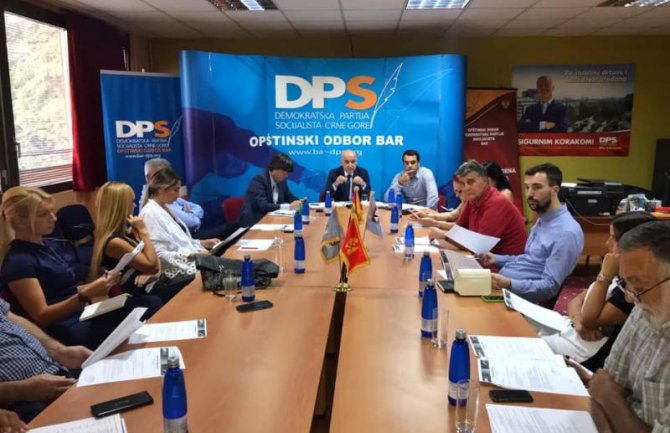 Održane sjednice Opštinskog i Izvršnog odbora barskog DPSa, usvojeni predlozi za predsjednike i koordinatore mjesnih odbora