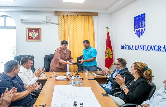 Kovačević: Izgradnja kružnog toka u Spužu stvoriće uslove za bezbjedniji saobraćaj