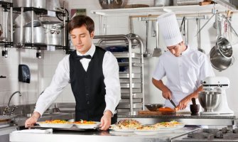 Sezonskim radnicima obezbijediti ugovore za stalno