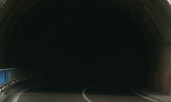Oprezno vozite: Tunel Mogren i dalje bez adekvatne rasvjete(VIDEO)