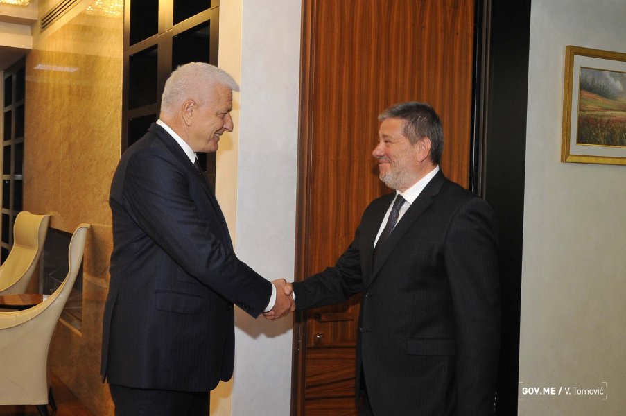 48754096963e893e1b23bo1