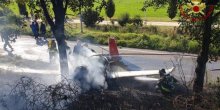 Italija: Srušio se mali avion, jedna osoba poginula (FOTO)