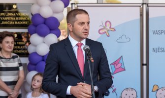 Šehović: Država će znati da zaštiti djecu i sve koji rade sa njima, hitno sankcionisati brutalno nasilje naočigled djece