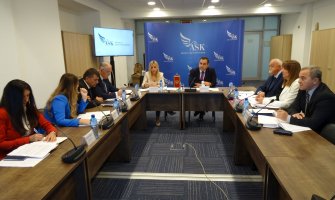 Obezbijediti transparentnost svih podataka o dodijeljenim stanovima i stambenim kreditima