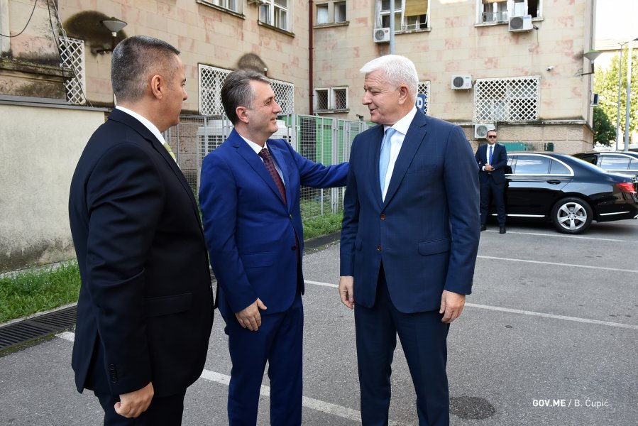 48819708713c750b7fc5ao