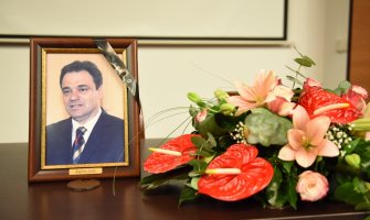 Komemorativna sjednica povodom smrti bivšeg predsjednika Opštine: Tivat će pamtiti Zorana Radovića