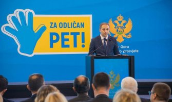 Šehović: Potrebno povećati zarade prosvjetnih radnika