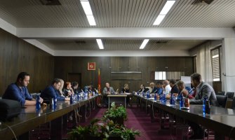 Savjet mladih DPS CG: Jednoglasna podrška Milu Đukanoviću