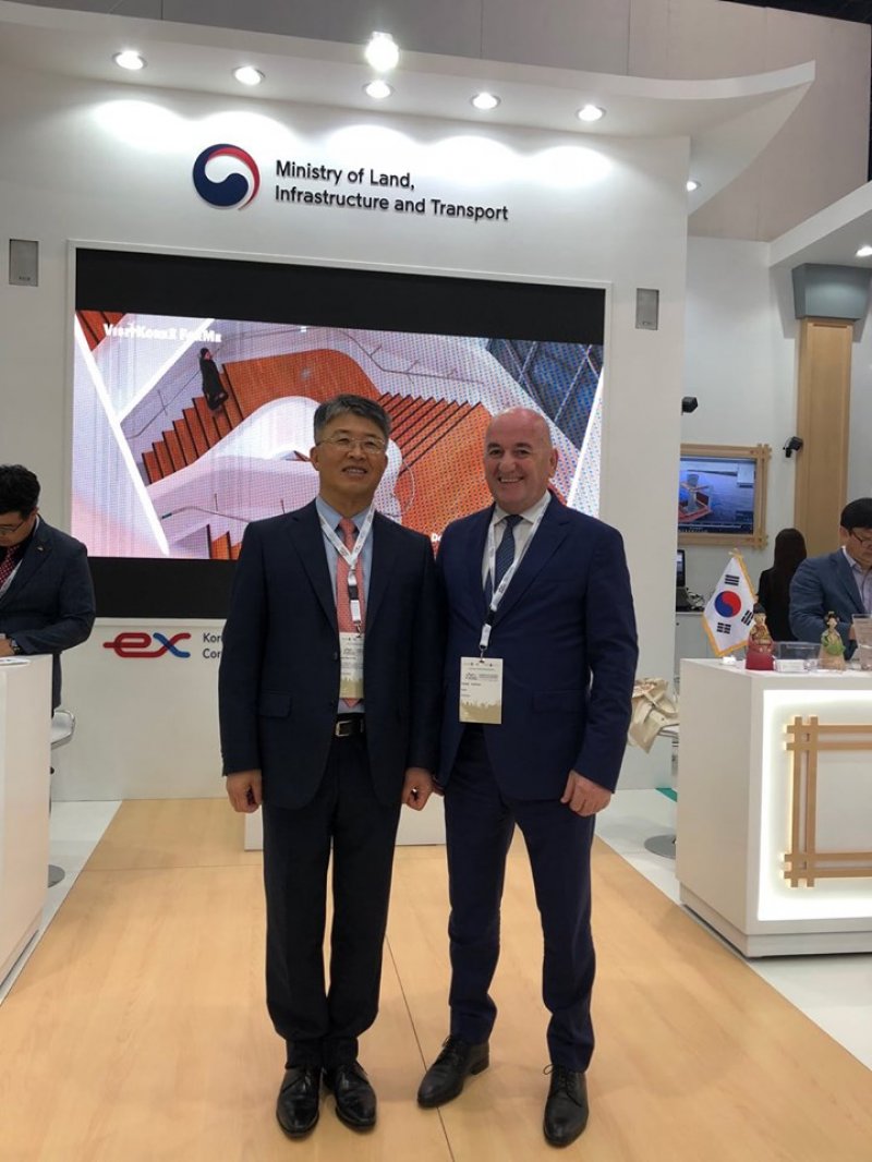 71774185480173179247280892764855767924736n