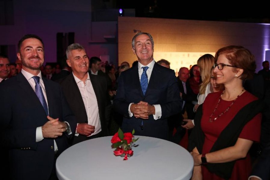 IzlobaKreativnaCrnaGora3