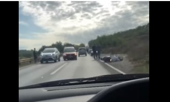 Udes kod Novog sela, povrijeđen motociklista(VIDEO)