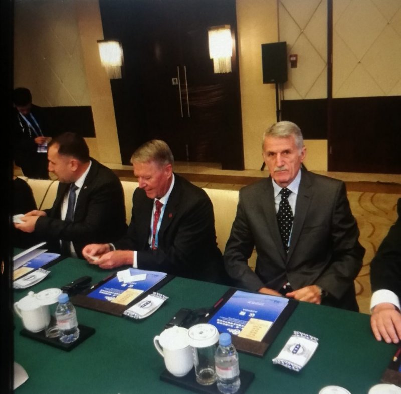 IMG201910151349071030x1011