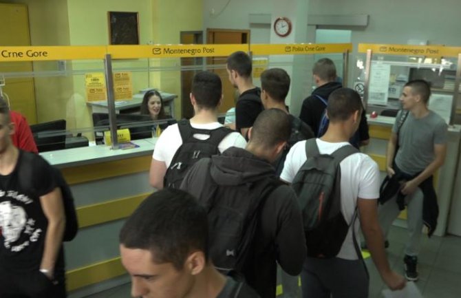 PG: Preko 50 pisama poslato prijateljima iz Poštine poslovnice u Moskovskoj ulici