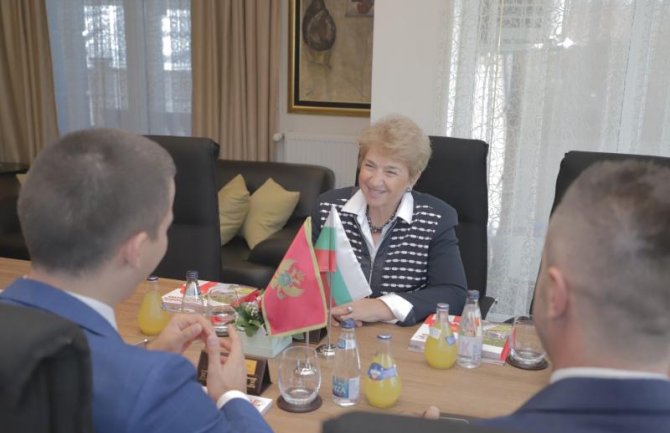 Bečić: Građani Crne Gore zaslužuju da naša država što prije postane punopravna članica EU