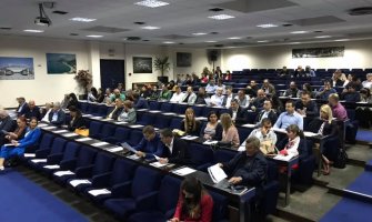 Gvozdenović: Jasna vizija koju DPS trasira  doprinijeće snažnijem zamahu ekonomskog i demokratskog razvoja CG