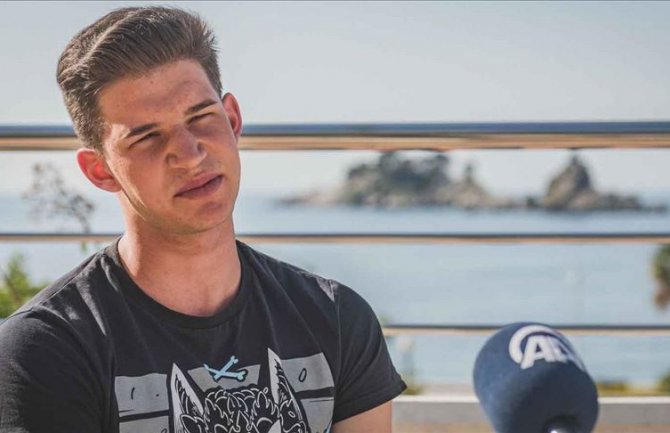 Mojkovčanin govori 12 jezika: Vrijediš onoliko koliko jezika znaš