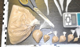 Pronađeno i oduzeto oko 255 grama heroina, uhapšen Podgoričanin