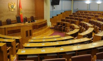 Skupština za 11 mjeseci isplatila 2,3 miliona eura za plate poslanicima