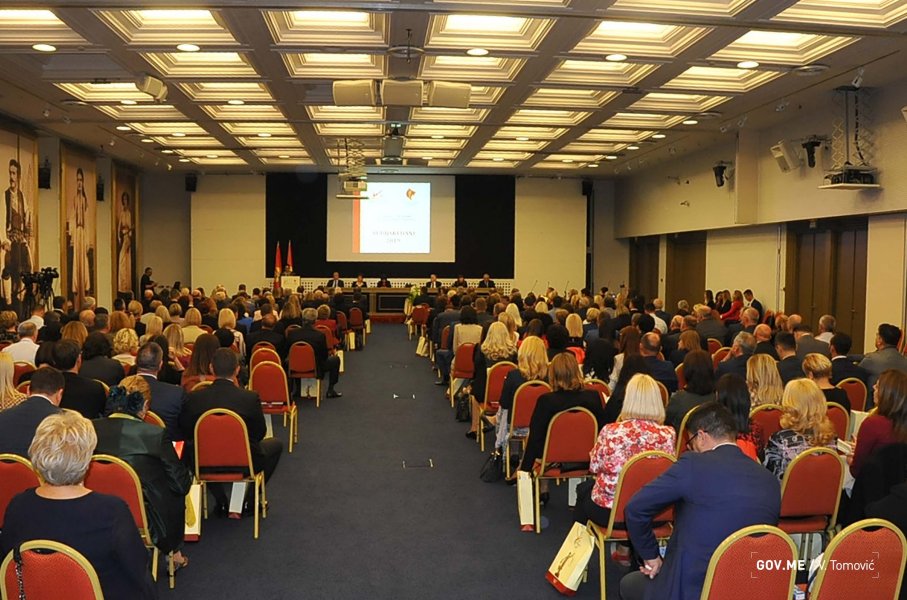 4897899187801f70a7800o