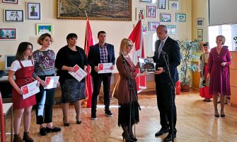 Cetinje: Naredne školske godine besplatni udžbenici za prvih pet razreda