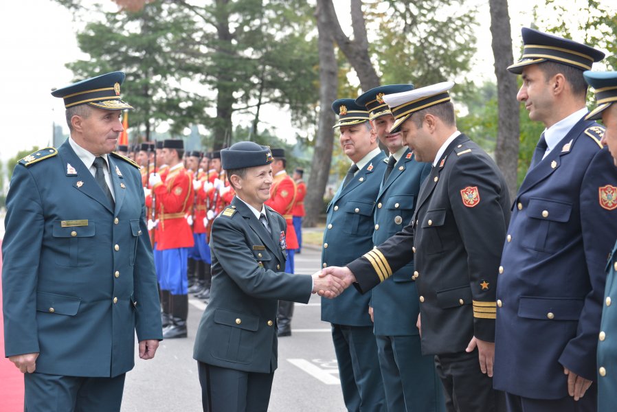 48989652978ec9f2da3bfo