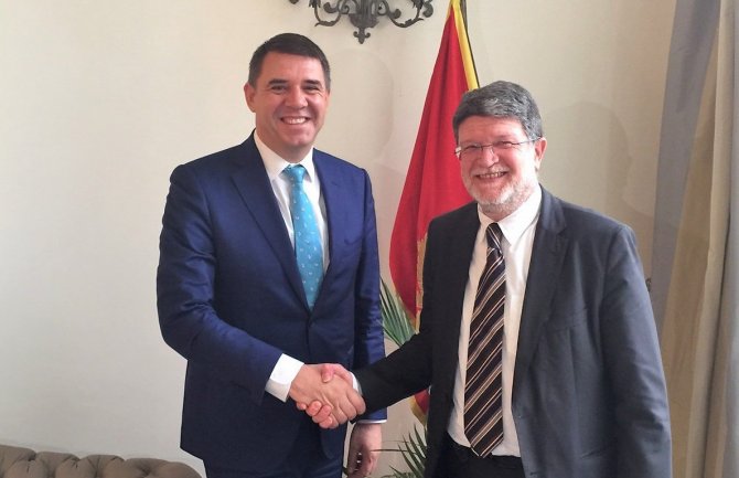 EP podržava proširenje, Crna Gora da nastavi sa reformama 