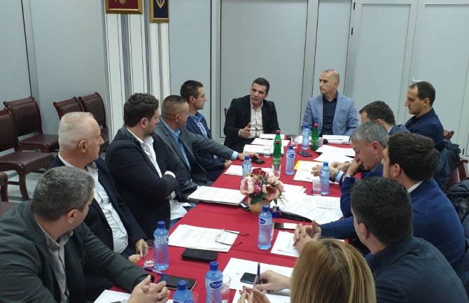 Osnovano Udruženje parking servisa Crne Gore