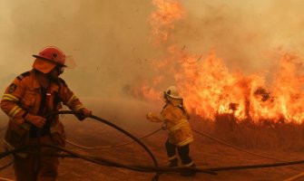 Vatrogasci spasili kuću i ostavili poruku izvinjenja jer su popili mlijeko